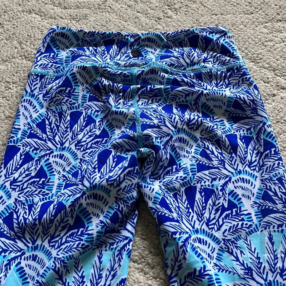 EUC Lilly Pulitzer Luxletic Leggings - Picture 8 of 9